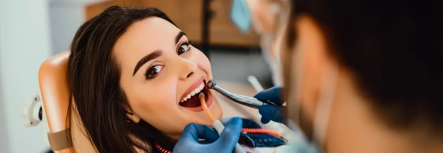 AI Dental Receptionist: Wie KI-Telefonassistenten Zahnarztpraxen entlasten