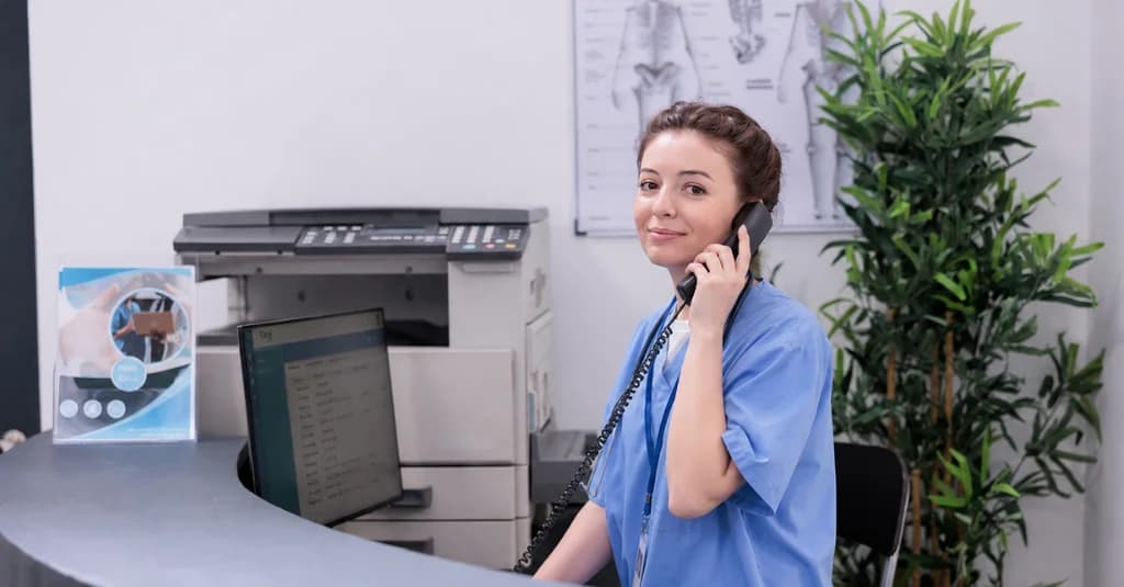 KI-Telefonassistent für Physiotherapie-Praxen 2026