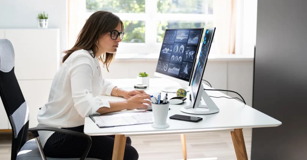KI-Telefonassistent KPIs: 12 Metriken die 2026 zählen